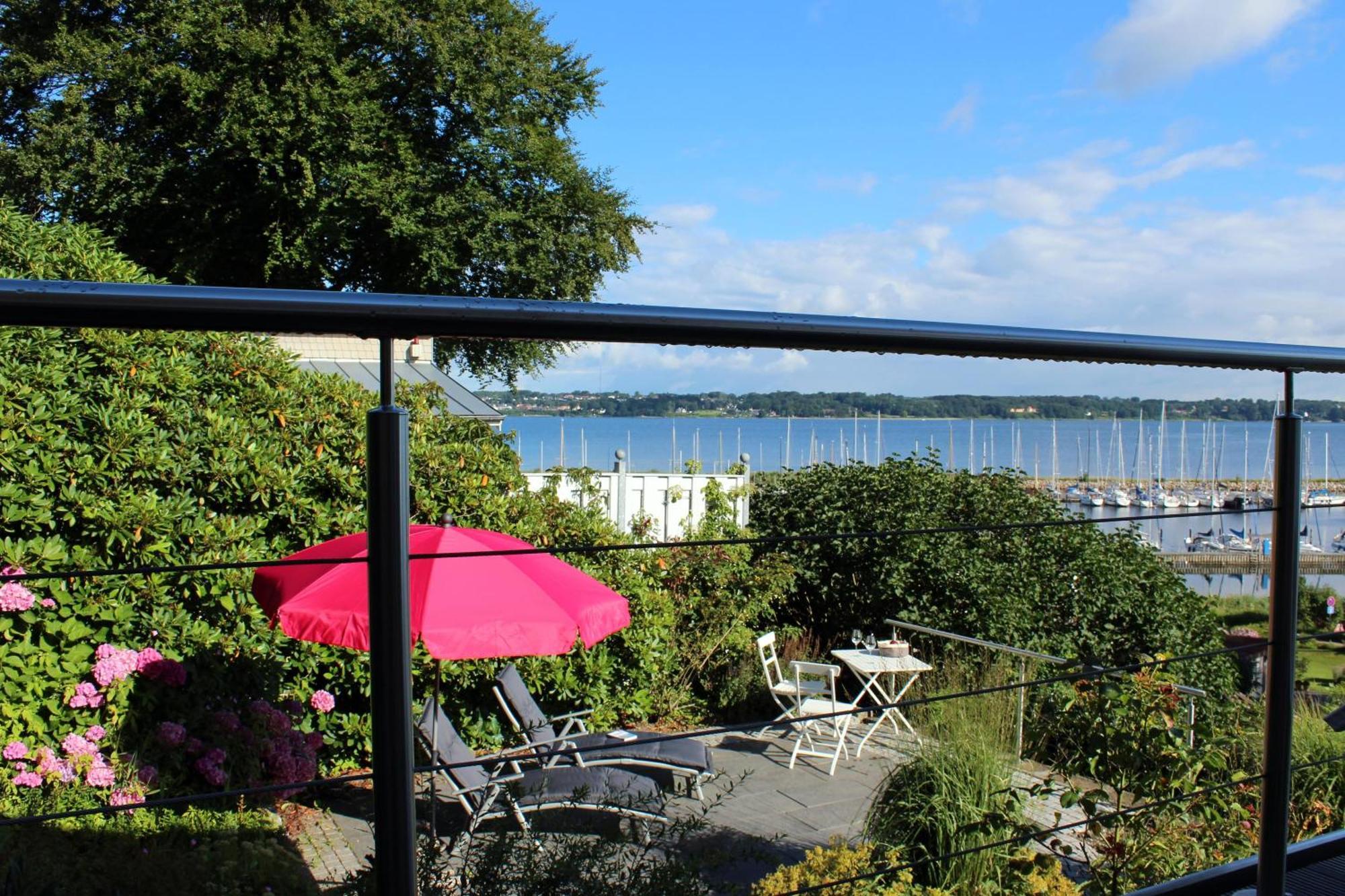 Strandfrieden Flensburg Exteriör bild